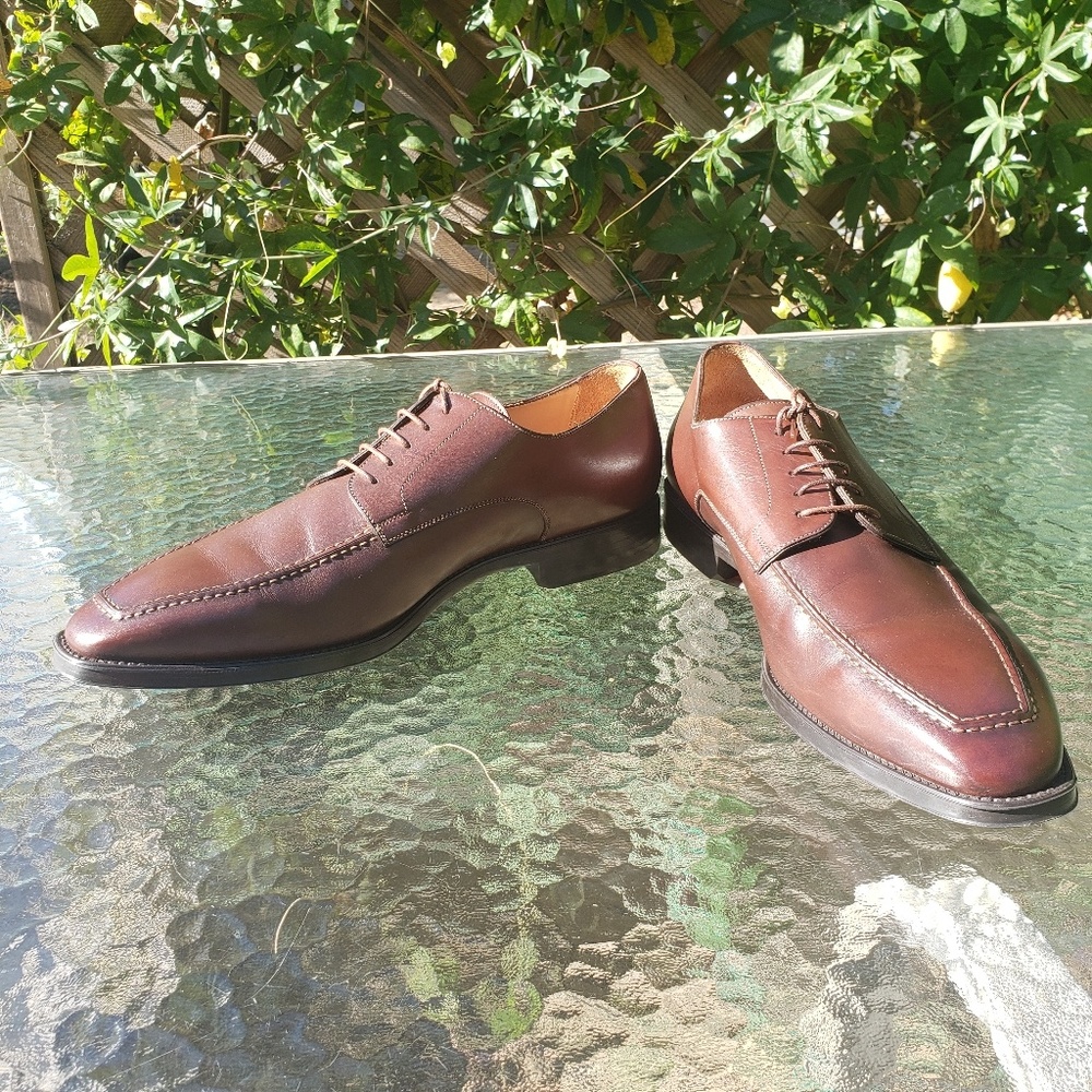 Santoni brown apron toe lace ups